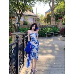 Xanh Sứ Trắng Đầm Không Tay Mùa Hè, In Hình Ôm Vừa Eo Hẹp