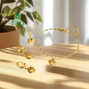 Bông tai hình trái tim bằng thép không gỉ, chống nước, đơn giản và hợp thời trang - Quà tặng hoàn hảo cho nữ