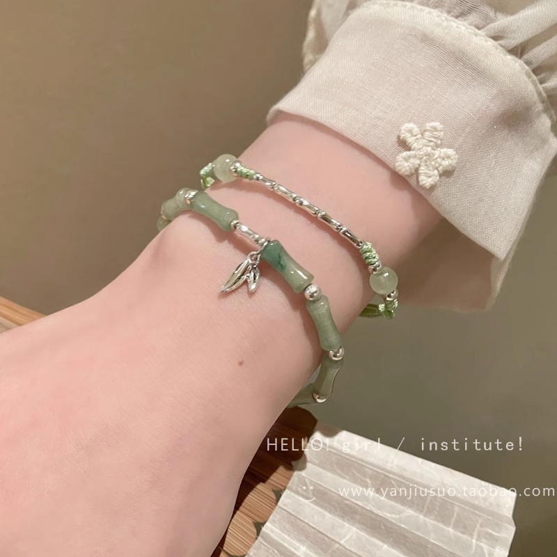 Mùa Xuân Mùa Hè Bán Ngọc Lục Bảo Xanh Giả Hetian Ngọc Tre Vòng Tay Nữ Mới Ánh Sáng Trung Quốc Sang Trọng Niche Tinh Tế Phong Cách Trung Quốc Xếp Chồng Vòng Tay