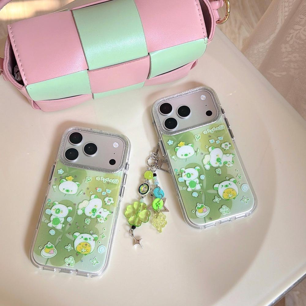 Ốp lưng cứng Tương thích với iPhone 13 14 14Pro 14ProMax 15 15Pro 15ProMax 16 16Pro 16ProMax 17 17Pro 17ProMax Graffiti Clover Pattern Case