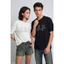 Bán mới áo thun thời trang nam nữ, cổ tròn tay ngắn, thiết kế trendy 0416