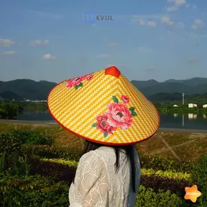 Mũ Nón Retro Tre Mây Handmade - Che Nắng và Đạo Cụ Khiêu Vũ