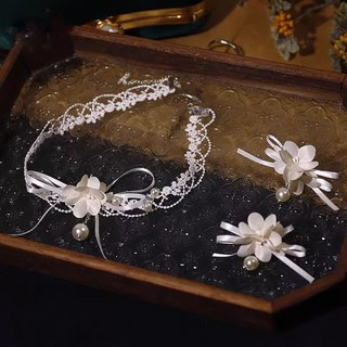 Vòng cổ ren hoa cổ điển, thiết kế đơn giản - Perfect phụ kiện cho ảnh cưới cô dâu