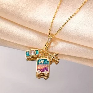 Vòng cổ nữ cầu vồng thời trang, thiết kế sang trọng với hiệu ứng phát sáng, phù hợp du lịch