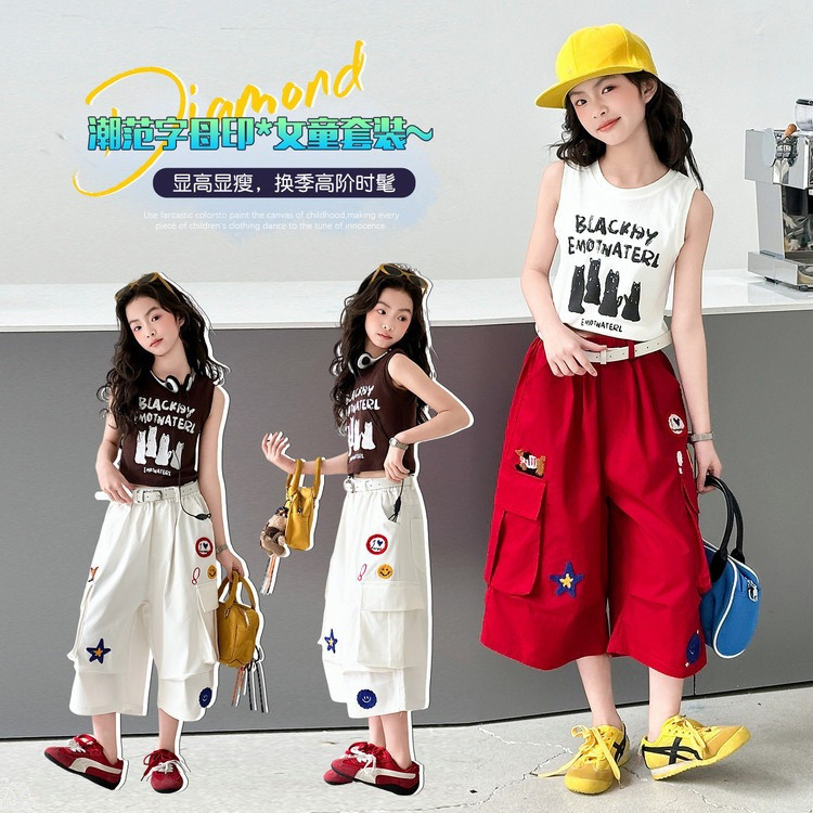 Bé Gái Retro Ngôi Sao Thêu Cotton Crop Quần Mùa Hè 2026 Phong Cách Mới Trẻ Em Nhiều Túi Giữa Quần