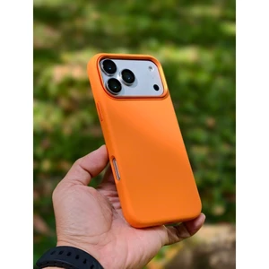 Ốp Lưng Silicon WIWU Skin Touch iPhone 17 Pro Max - Chống Bẩn, Viền Camera Nhôm, Sạc Không Dây