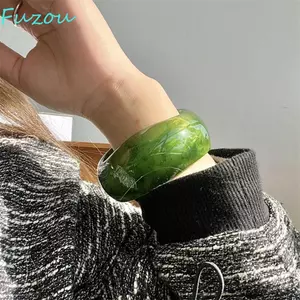 Vòng tay FUZOU Chunky, Vòng tay nhựa hình học không đều, Tính khí trong suốt Charm Bohemian Retro Vòng tay