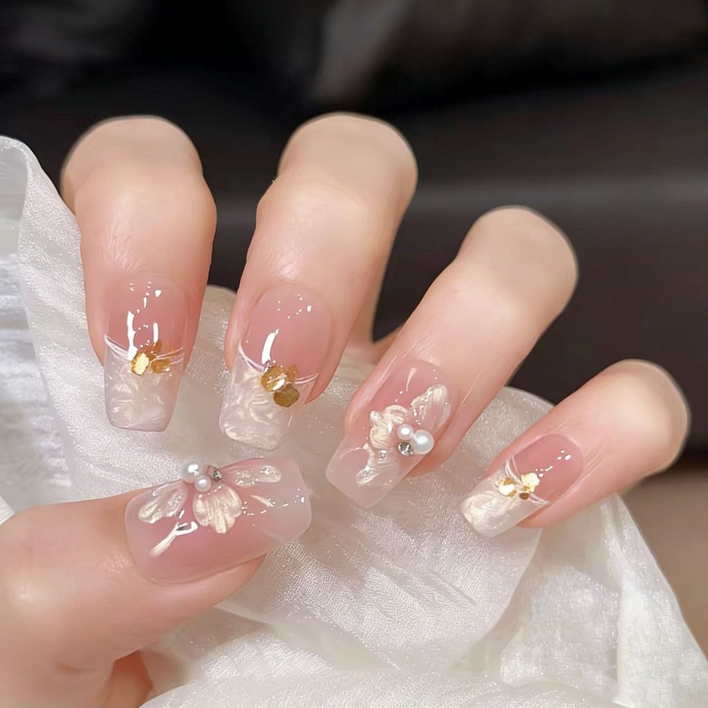 Kem Camellia Ice Trong Suốt Edge Pháp Khắc Tay Móng Tay Cao Cấp Nhẹ Nhàng Làm Trắng Da Tính Khí Miếng Dán Làm Móng Tay