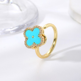 Nhẫn nữ phong cách châu Âu và Mỹ, thiết kế xoay được với họa tiết hoa bốn lá đa màu sắc.