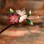 Kẹp tóc handmade Lily of the Valley không lông cừu, thiết kế cánh hoa hồng cổ điển