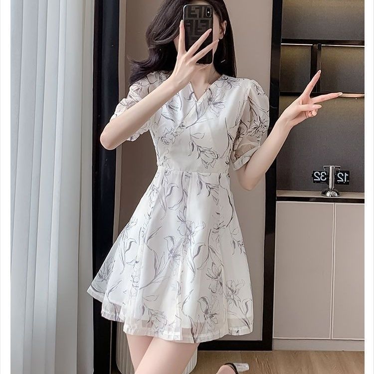 Váy mini hoa mùa hè dành nữ dáng nhỏ, ôm eo, tôn dáng, che khuyết điểm, cổ áo kiểu Pháp, váy ngắn thời trang