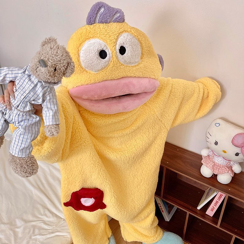 🔥 Trang phục dự tiệc 🔥 có hàng sẵn Bộ đồ onesies mặc nhà ấm áp 2026 Bộ Đồ Ngủ Màu Vàng Cá Chú Hề, Flannel Cực Dày và Lông Cừu San Hô, Phù Hợp Thu Đông