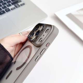 Ốp lưng iPhone trong suốt chống sốc hỗ trợ từ tính khung camera gập cho iPhone 14 15 16 17 Pro Max