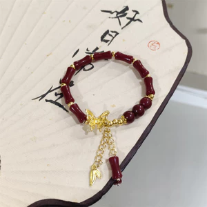 Vòng tay bướm Trung Quốc khớp tre đính cườm, bộ đôi kèm dây chuyền
