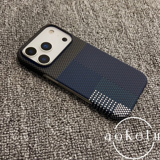 Mẫu nửa gói sợi carbon thích hợp cho vỏ điện thoại iPhone 17 Promax hút từ tính 16pro họa tiết lưới xanh đỏ 15pm cảm giác da siêu mỏng 14 / 13 / 12 nửa gói bìa cứng