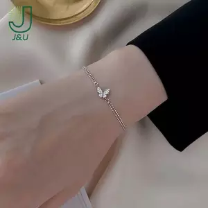 Vòng tay bướm đính kim cương giả màu bạc, sang trọng và không gây dị ứng