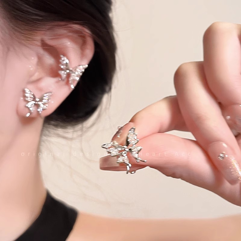Phong Cách Đơn Giản Thiết Kế Niche Bướm Rỗng Zircon Bông Tai Nữ