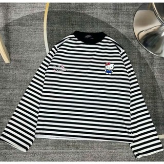 Áo thun nữ dài tay áo kiểu nữ form rộng cổ tròn,áo phông kẻ hoạ tiết hello kitty nam nữ mặc được phong cách Ulzzang