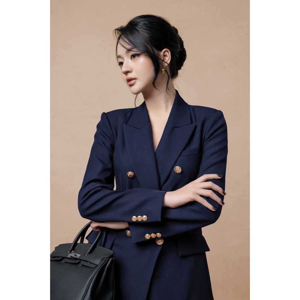 Blazer nữ ELLA DORA 6 cúc form ôm suông thiết kế cổ ve thanh lịch dễ mặc phong cách công sở [V26]