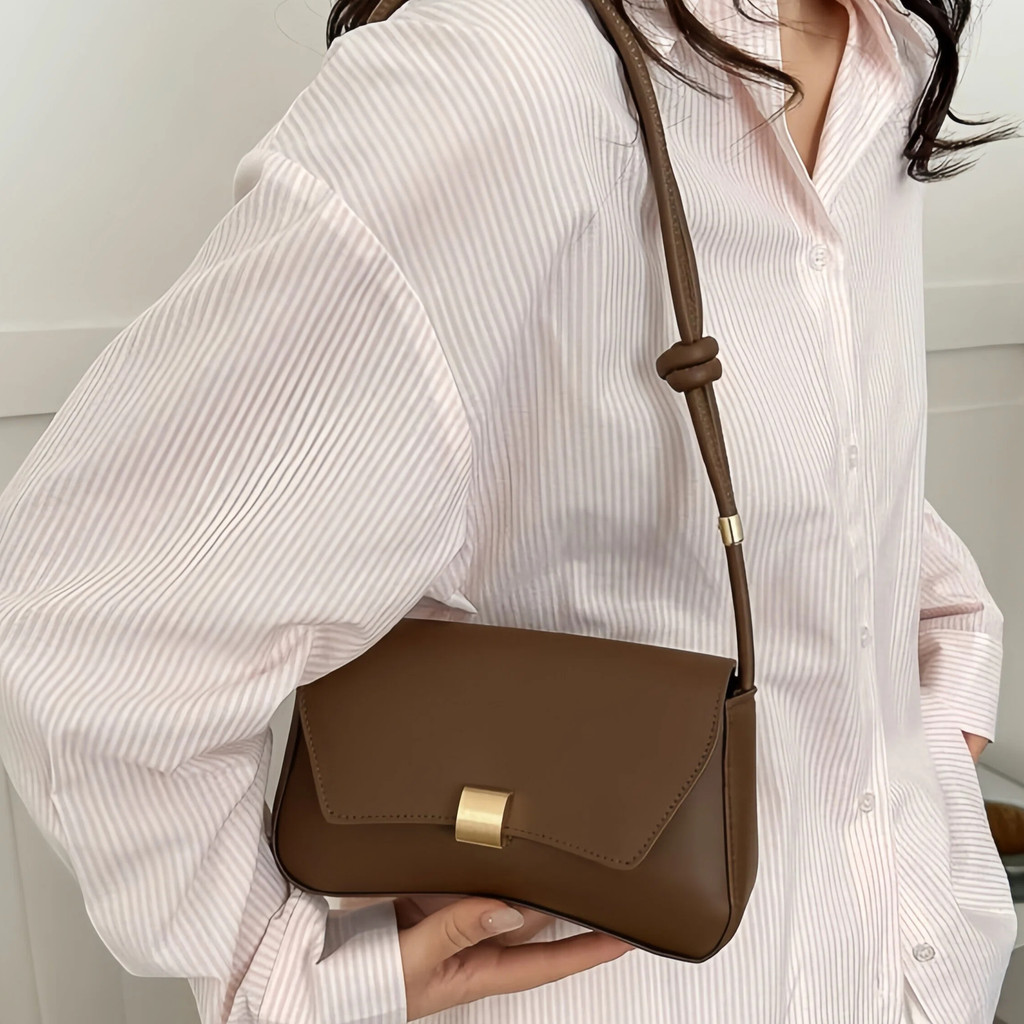 2026 Phong Cách Mới Baguette Túi Cao Cấp Nách Nữ Retro Túi Xách Thời Trang Cô Gái Một Vai Messenger Túi Vuông Nhỏ