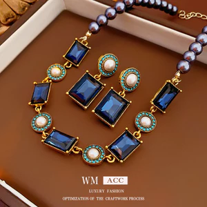 Bộ kim cương đen cổ điển Vòng cổ nữ vuông Zircon
