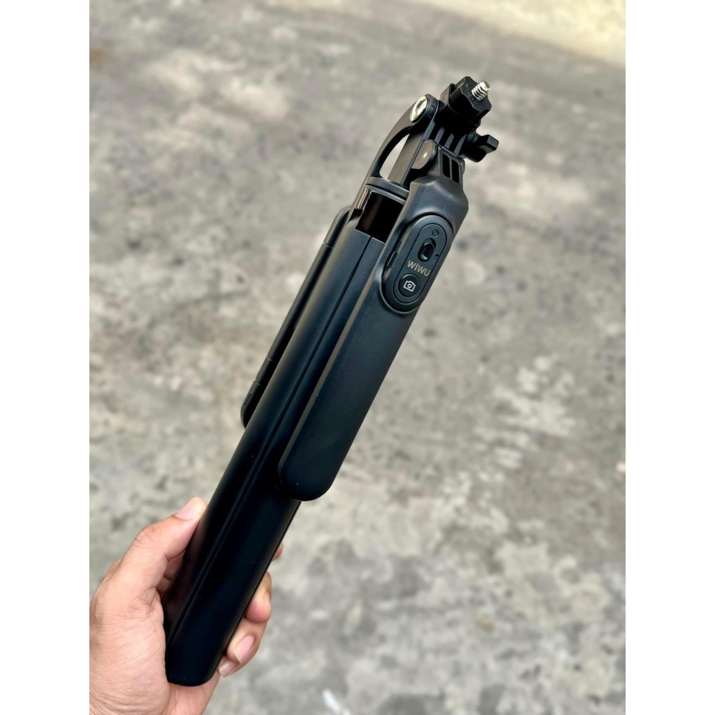 [Chính Hãng] Gậy Chụp Ảnh WIWU TRIPOD SELFIE STICK Wi-SE012 Bluetooth 5.3 Đèn LED Kèm Điều Khiển Hỗ Trợ Livestream,Video