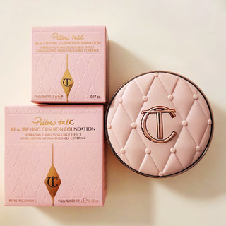 ℂ𝕙𝕒𝕣𝕝𝕠𝕥𝕥𝕖 𝕋𝕚𝕝𝕓𝕦𝕣𝕪 ℙ𝕚𝕝𝕝𝕠𝕨 𝕋𝕒𝕝𝕜 ℂ𝕦𝕤𝕙𝕚𝕠𝕟 – Phấn Nước Tự Nhiên, Mịn Nhẹ, Mới 100% Nguyên Hộp