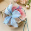 Khớp tóc Lily mới với hoa văn kỳ nghỉ