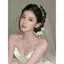 Đầm cưới phong cách Hàn Quốc cao cấp với vương miện ngọc trai và voan veil thanh lịch