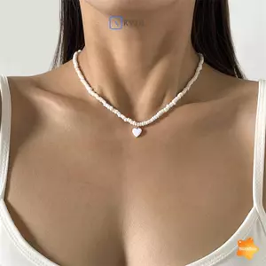 Mặt Dây Chuyền Hình Trái Tim Phong Cách Boho Chic - Màu Ngọc Trai Sang Trọng Cho Nữ