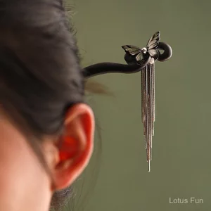 Kẹp tóc cổ điển phong cách Trung Hoa từ gỗ đàn hương, vỏ bướm và tua rua - phụ kiện tóc sang trọng