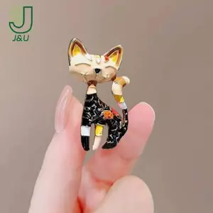 Trâm cài men hình mèo dễ thương, phù hợp làm quà tặng