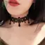Choker Gothic nữ với pha lê và ren mềm mại, dây xích cổ gợi cảm cho Halloween