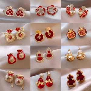 Mới Phong Cách Trung Hoa Retro Dầu Đỏ Nhỏ Giọt Túi May Mắn Bầu Bông Tai Tính Khí Phù Hợp Với Bông Tai Độc Đáo Nhẹ Sang Trọng Cao Cấp Bông Tai
