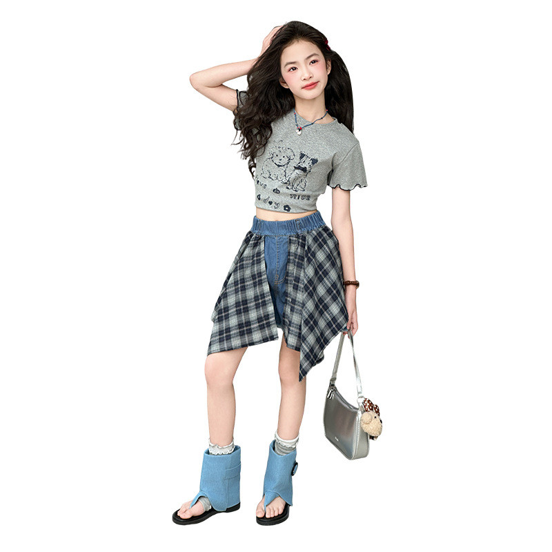 Bé Gái Mùa Hè Denim Quần Short 2026 Phong Cách Mới Trẻ Em Kẻ Sọc Mông Rèm Khâu Quần Thường Ngày