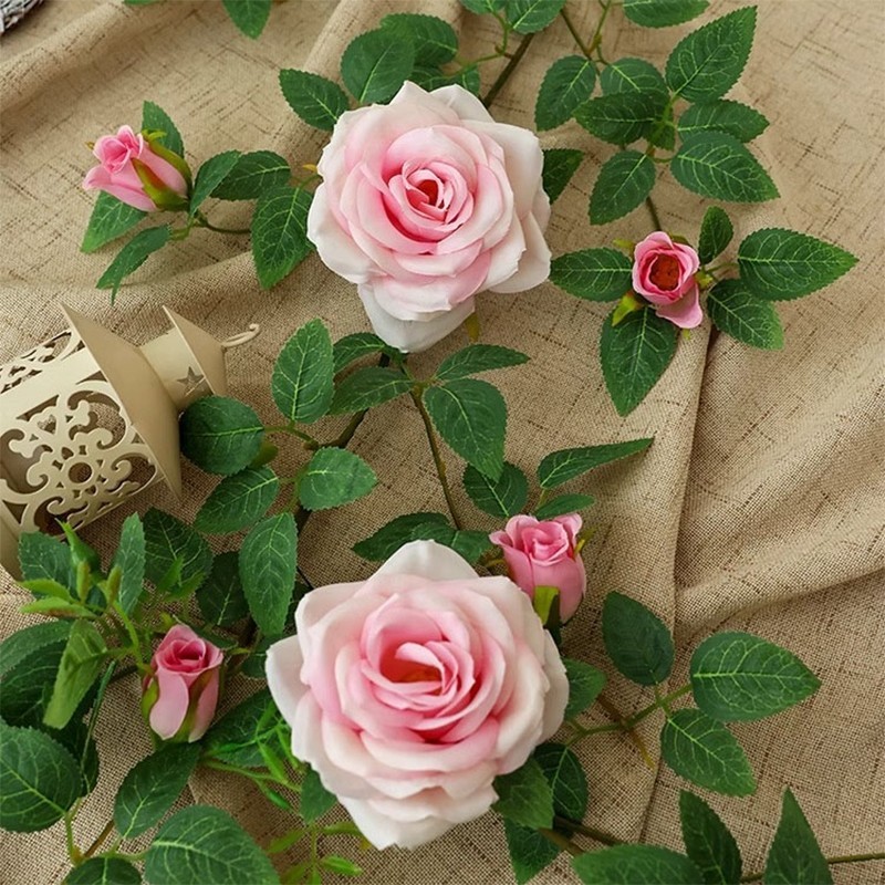 Dây hoa hồng leo giả sang trọng, tạo không gian sang trọng quyến rũ, lựa chọn lý tưởng để trang trí Tường Nhà, Quán Cafe