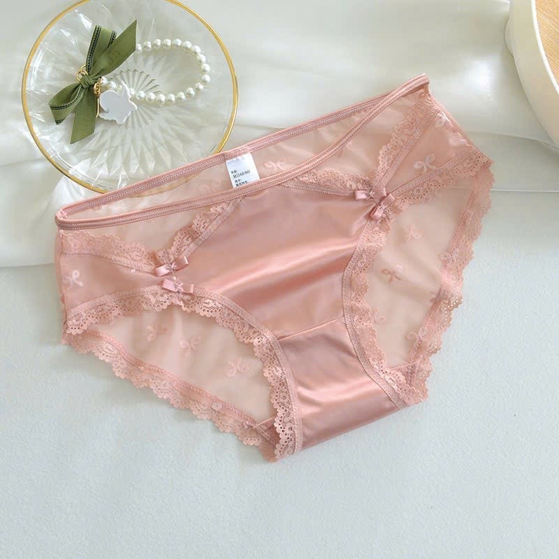 Combo 8 quần lót nữ ren chất lượng cao, mềm mại, mát mẻ và gợi cảm.