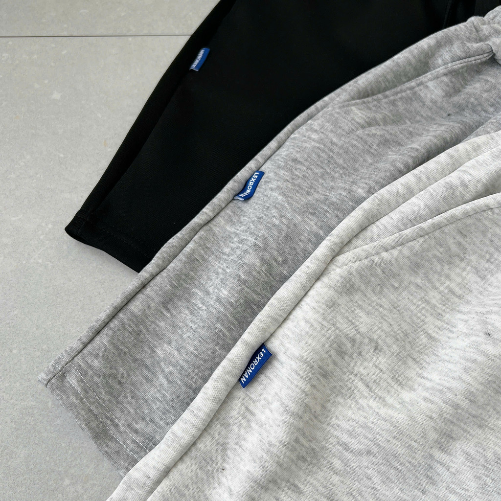 Quần Short Trơn Nam Nữ LEXRONAN Trên Gối – Quần Đùi Unisex Logo Kim Loại, Co Giãn, Mặc Mát, Dễ Phối Đồ #QD03