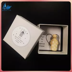 Thiên thần bảo vệ đóng hộp cho một người bạn đặc biệt, Quà tặng đóng hộp thiên thần chạm khắc bằng gỗ thủ công có cánh dây và thẻ thiên thần