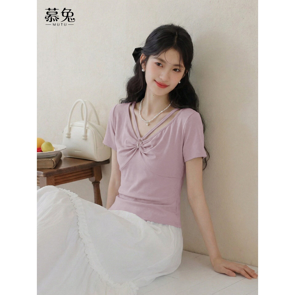 Mutu Pure Desire Style - Áo thun ngắn tay cổ chữ V trắng dành cho nữ, thiết kế độc đáo, phù hợp mùa hè 2026