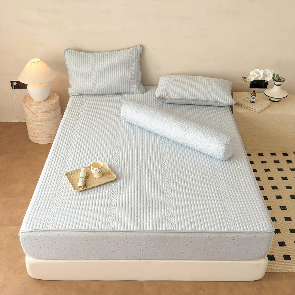(CDH2637) Set 4 món chiếu băng lạnh chất liệu cao cấp, hấp thụ nhiệt mát tốt và nâng niu làn da  Memminbedding