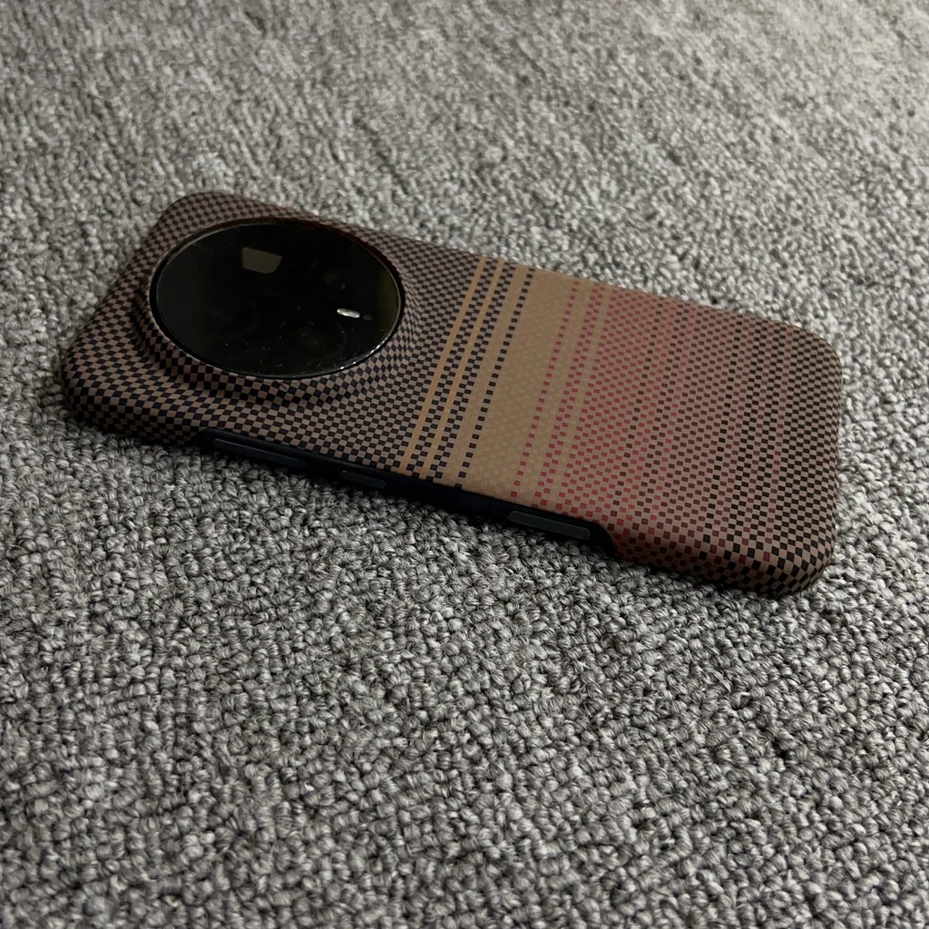 Siêu Mỏng Micro Matte Sợi Carbon Họa Tiết Cứng Từ Tính Dành Cho Honor Magic 8 Pro 7 Pro 6 Pro Mỏng Mờ Chống Sốc Honor Cover