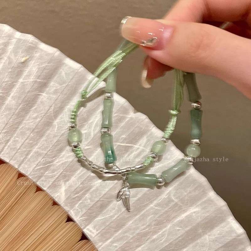 Mùa Xuân Mùa Hè Bán Ngọc Lục Bảo Xanh Giả Hetian Ngọc Tre Vòng Tay Nữ Mới Ánh Sáng Trung Quốc Sang Trọng Niche Tinh Tế Phong Cách Trung Quốc Xếp Chồng Vòng Tay
