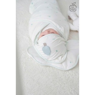 La pomme SS2026 BST sơ sinh La Pomme dệt vân chìm gấu nhỏ - Xanh T1.4