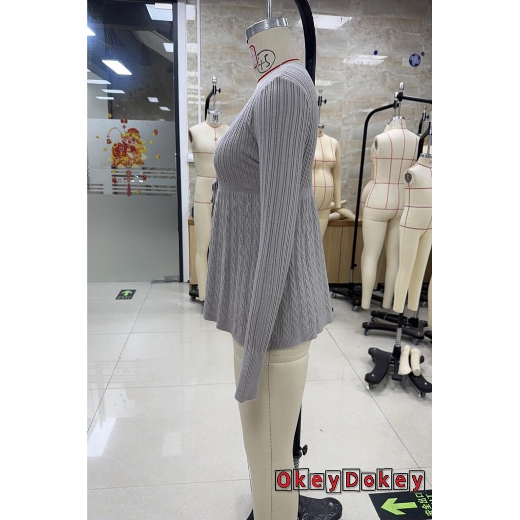Áo len dệt kim slim fit cổ vuông cho nữ, có nút xù, phù hợp mặc hàng ngày