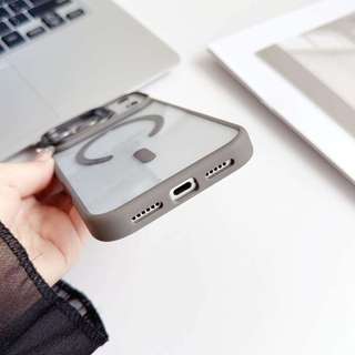 Ốp lưng iPhone trong suốt chống sốc hỗ trợ từ tính khung camera gập cho iPhone 14 15 16 17 Pro Max