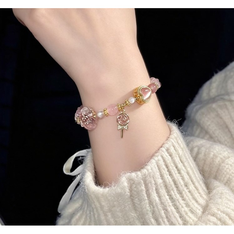 Đáy chuyền và vòng tay nữ hạt trái tim màu hồng pastel - Thiết kế tối giản