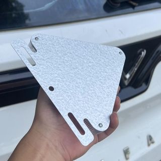 Đèn Tam Giác NĂNG LƯỢNG MẶT TRỜI đường kính 15cm tự động cảm ứng phát sáng cho xe ô tô