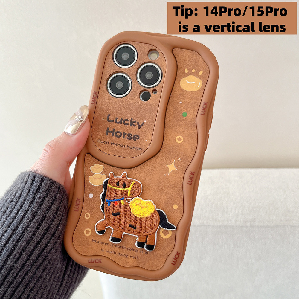 Ốp điện thoại thêu 3D Wealth Horse + Dây buộc sóng cho iPhone 17 Pro Max 16 Plus 15 14 13 Vỏ bảo vệ chống sốc