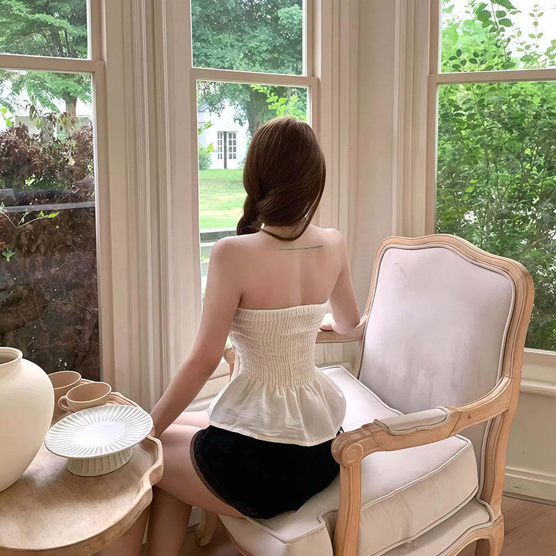 Mẫu Top Nữ Slim Fit Mùa Hè, Phong Cách Ren và Nơ, Phù Hợp với Miếng Lót Ngực